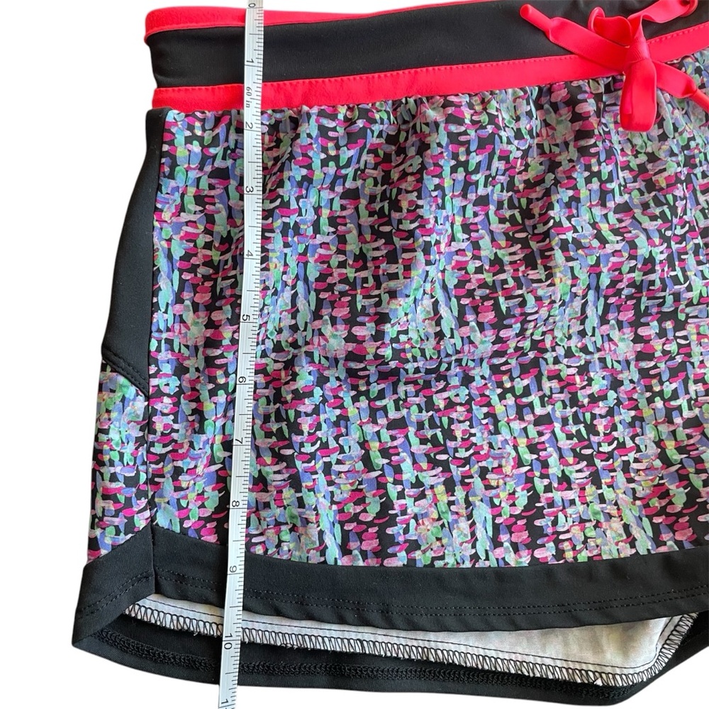 Fabletics Multi Color Running Shorts - M - Picture 4 of 7